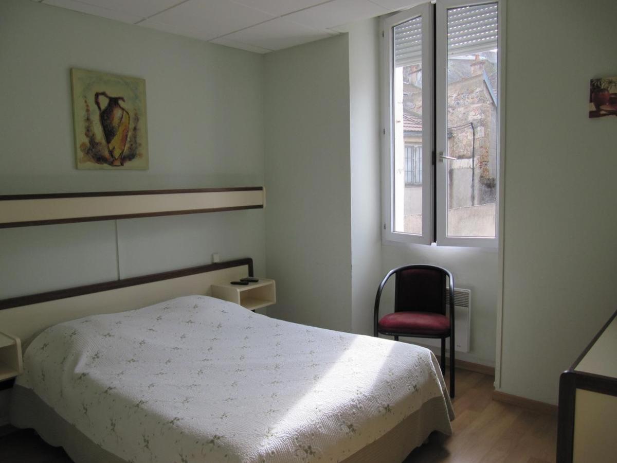 Pub Vauban Terreaux Otel Avallon Dış mekan fotoğraf